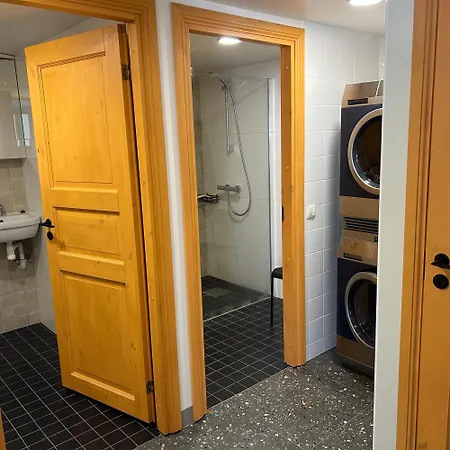 Wallamaja * Jarvakandi